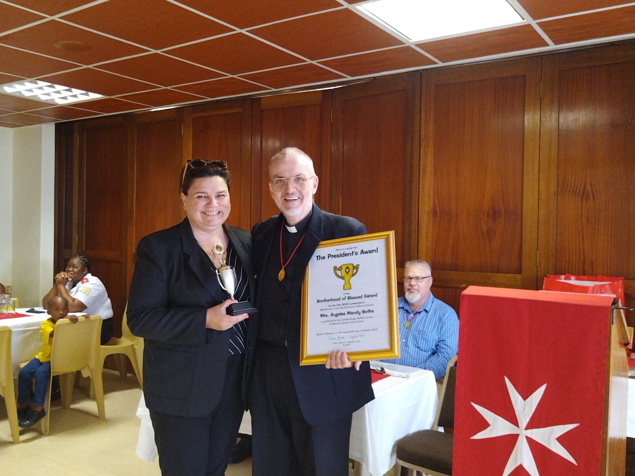Angelee Mandy Botha receiving the President’s Award for 2023
